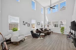 9105 Hamadryas Dr, Austin, TX 78744 - Photo 9