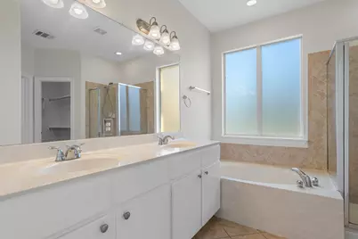 13700 Long Shadow Drive, Manor, TX 78653 - Photo 19