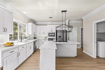 5901 Round Table Cove, Austin, TX 78746 - Photo 9