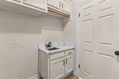 5901 Round Table Cove, Austin, TX 78746 - Photo 11