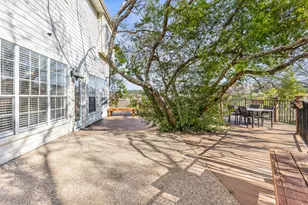 5901 Round Table Cove, Austin, TX 78746 - Photo 35