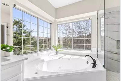 5901 Round Table Cove, Austin, TX 78746 - Photo 21