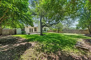 3130 Lomita Dr, Austin, TX 78738 - Photo 3