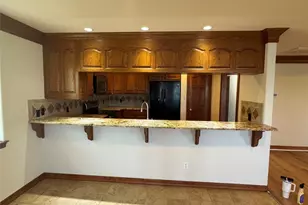 20700 E Lakeshore Dr, Spicewood, TX 78669 - Photo 5