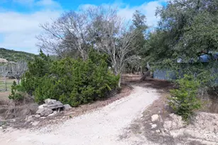 103 Eastview Ln, Kendalia, TX 78027 - Photo 11