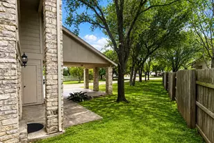 1741-1743 Horseshoe Cir, Round Rock, TX 78681 - Photo 11