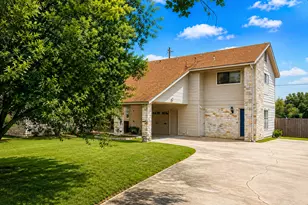 1741-1743 Horseshoe Cir, Round Rock, TX 78681 - Photo 3