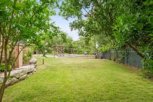 8815 Blazyk Dr, Austin, TX 78737 - Photo 33