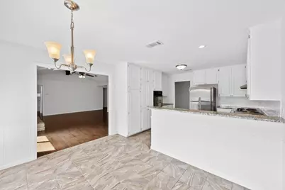 7007 Edgefield Drive, Austin, TX 78731 - Photo 9