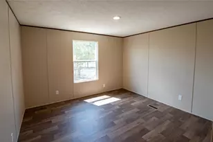 160 Brinley Mae Wy, Lockhart, TX 78644 - Photo 17