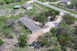 160 Brinley Mae Wy, Lockhart, TX 78644 - Photo 37