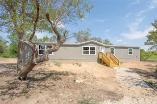 160 Brinley Mae Wy, Lockhart, TX 78644 - Photo 3