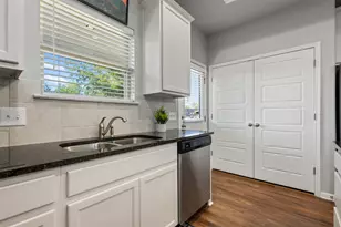 1404 Jenkins Bnd, Austin, TX 78748 - Photo 13