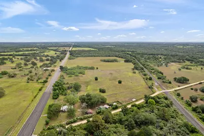 10843 US Highway 90 W, Harwood, TX 78632 - Photo 27