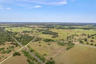 10843 US Hwy 90 W, Harwood, TX 78632 - Photo 31