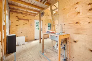 10843 US Hwy 90 W, Harwood, TX 78632 - Photo 17