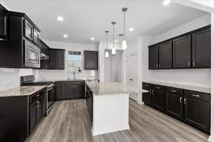 813 Saratoga Ln, Georgetown, TX 78633 - Photo 7