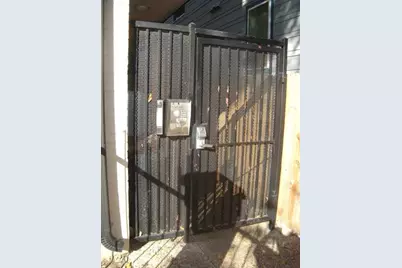 704 W 21st Street #304, Austin, TX 78705 - Photo 29