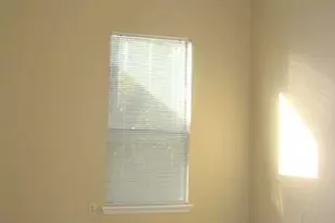 704 W 21st St, Austin, TX 78705 - Photo 21