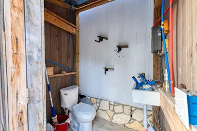 1501 Boggy Creek Road, Lockhart, TX 78644 - Photo 23