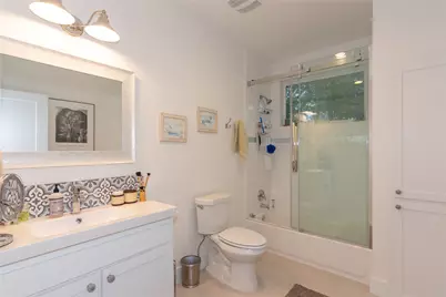1100 Salen Cove, Spicewood, TX 78669 - Photo 15
