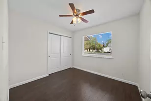 13310 Wisterwood St, Austin, TX 78729 - Photo 17