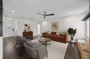 13310 Wisterwood St, Austin, TX 78729 - Photo 3