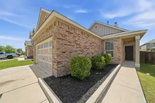 225 Danablu Dr, Hutto, TX 78634 - Photo 3