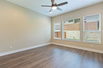 328 Berkeley Place, Georgetown, TX 78628 - Photo 17