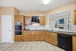 11810 Bittern Hollow Ln, Austin, TX 78758 - Photo 11