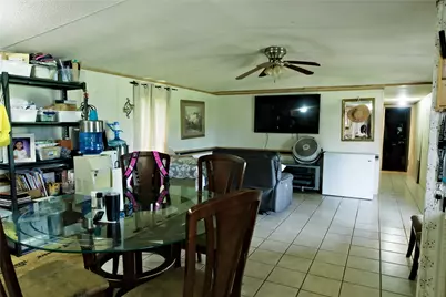 109 Wayside Drive, Elgin, TX 78621 - Photo 9