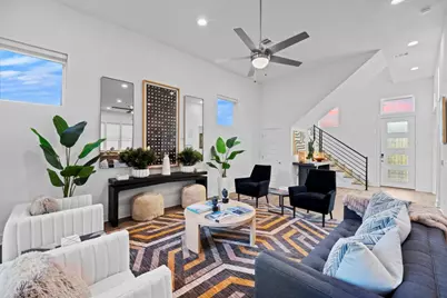 6129 Sendero Hills Parkway, Austin, TX 78724 - Photo 5