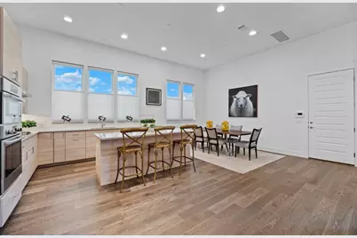 6129 Sendero Hills Parkway, Austin, TX 78724 - Photo 9