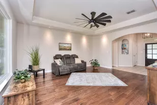 111 Pecos Ct, Georgetown, TX 78628 - Photo 11