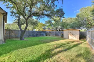111 Pecos Ct, Georgetown, TX 78628 - Photo 31