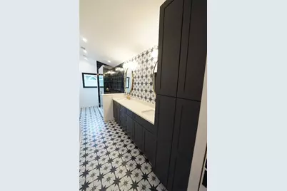 8006 Tiffany Drive, Austin, TX 78749 - Photo 7