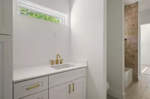 2609 Davis Ln, Austin, TX 78745 - Photo 19