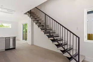 2609 Davis Ln, Austin, TX 78745 - Photo 15