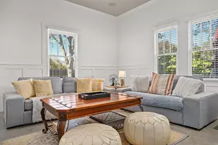 206 W Burbank St, Fredericksburg, TX 78624 - Photo 13