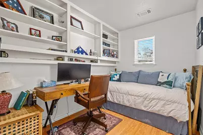 206 W Burbank Street, Fredericksburg, TX 78624 - Photo 29