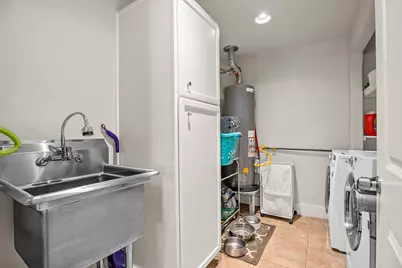 206 W Burbank Street, Fredericksburg, TX 78624 - Photo 39