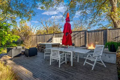 206 W Burbank Street, Fredericksburg, TX 78624 - Photo 31