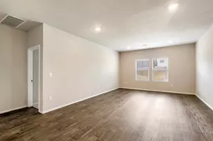 15005 Upland Willow Rd, Austin, TX 78724 - Photo 7