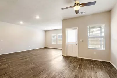 15005 Upland Willow Road, Austin, TX 78724 - Photo 9