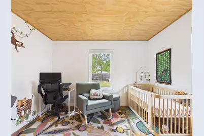 1006 Valdez Street, Austin, TX 78741 - Photo 13