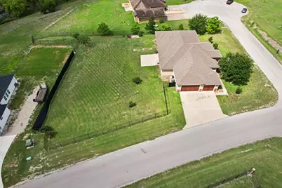 138 Gable Street, Kyle, TX 78640 - Photo 39