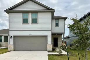 227 Kellys Heroes Wy, Jarrell, TX 76537 - Photo 1