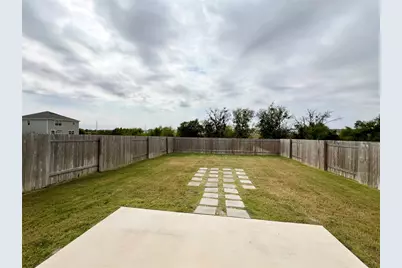 227 Kellys Heroes Way, Jarrell, TX 76537 - Photo 17