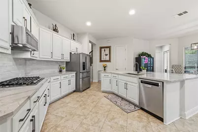15200 Spillman Ranch Loop, Austin, TX 78738 - Photo 13
