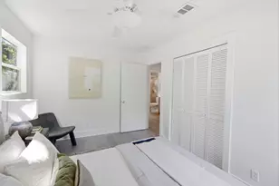 2704 Carnarvon Ln, Austin, TX 78704 - Photo 15